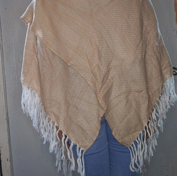 Womans gauzy stripe poncho jacket ligh orange and white - Picture 3 of 16